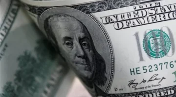 زيادة جديدة.. سعر الدولار يرتفع في البنوك والسوق السوداء بنهاية تعاملات الاثنين